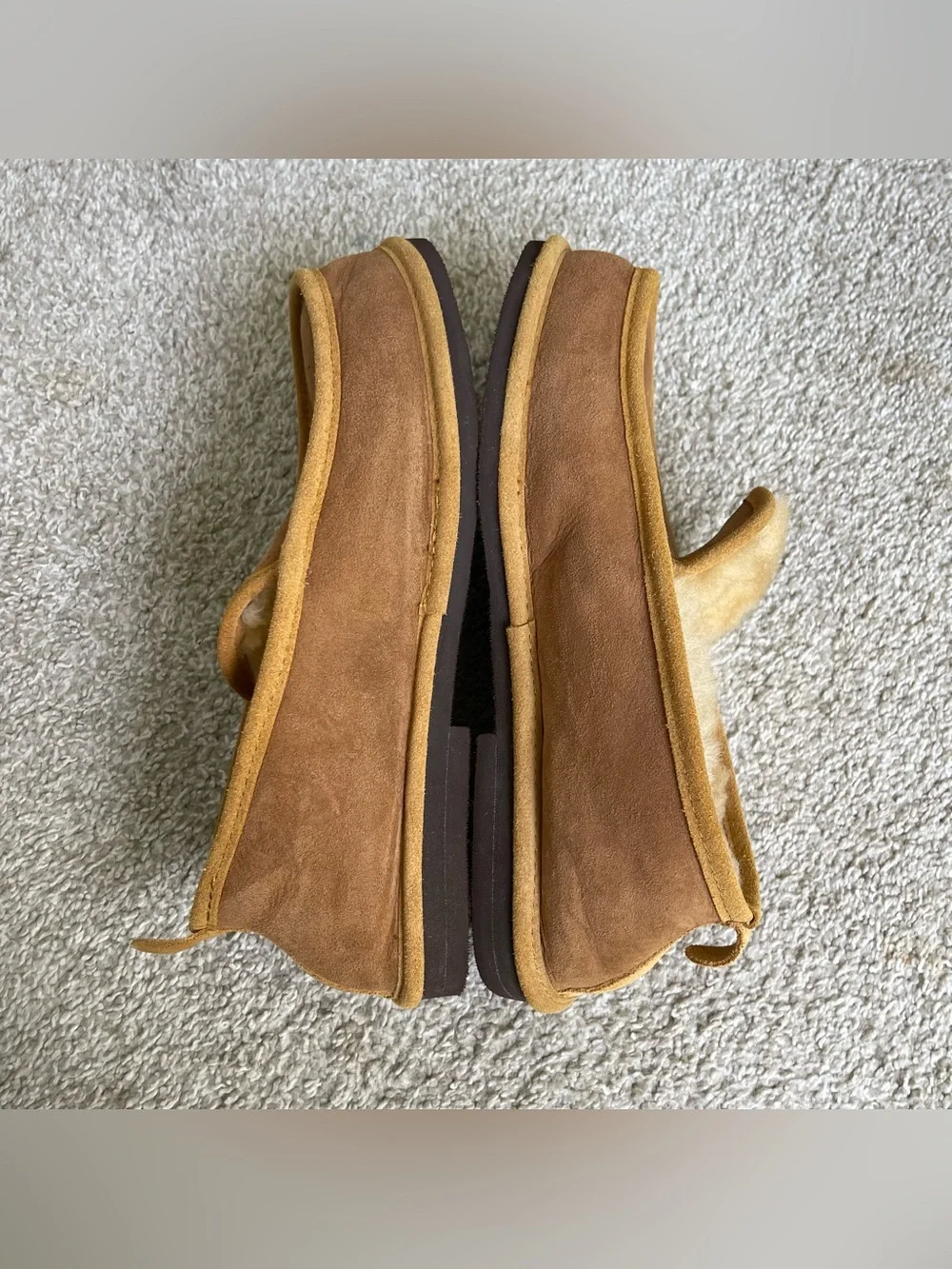 LL Bean Wicked Good Men's Slippers Tan Suede Shearling Warm Moccasin, Size 10M